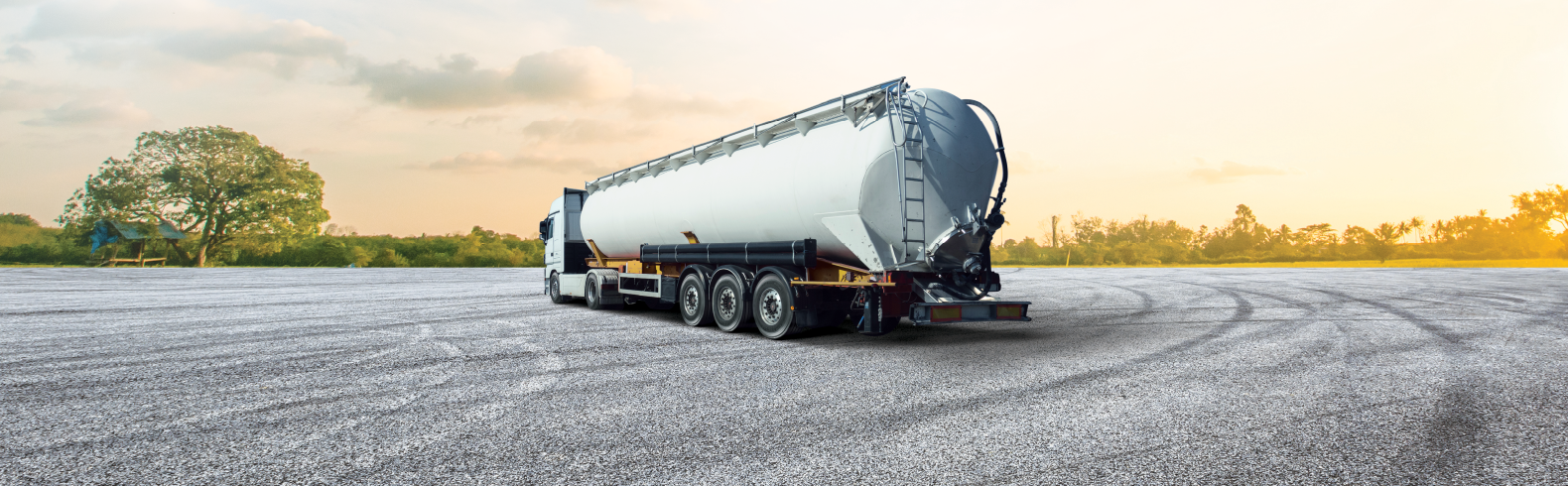 ยางสำหรับรถบรรทุกและรถโดยสาร